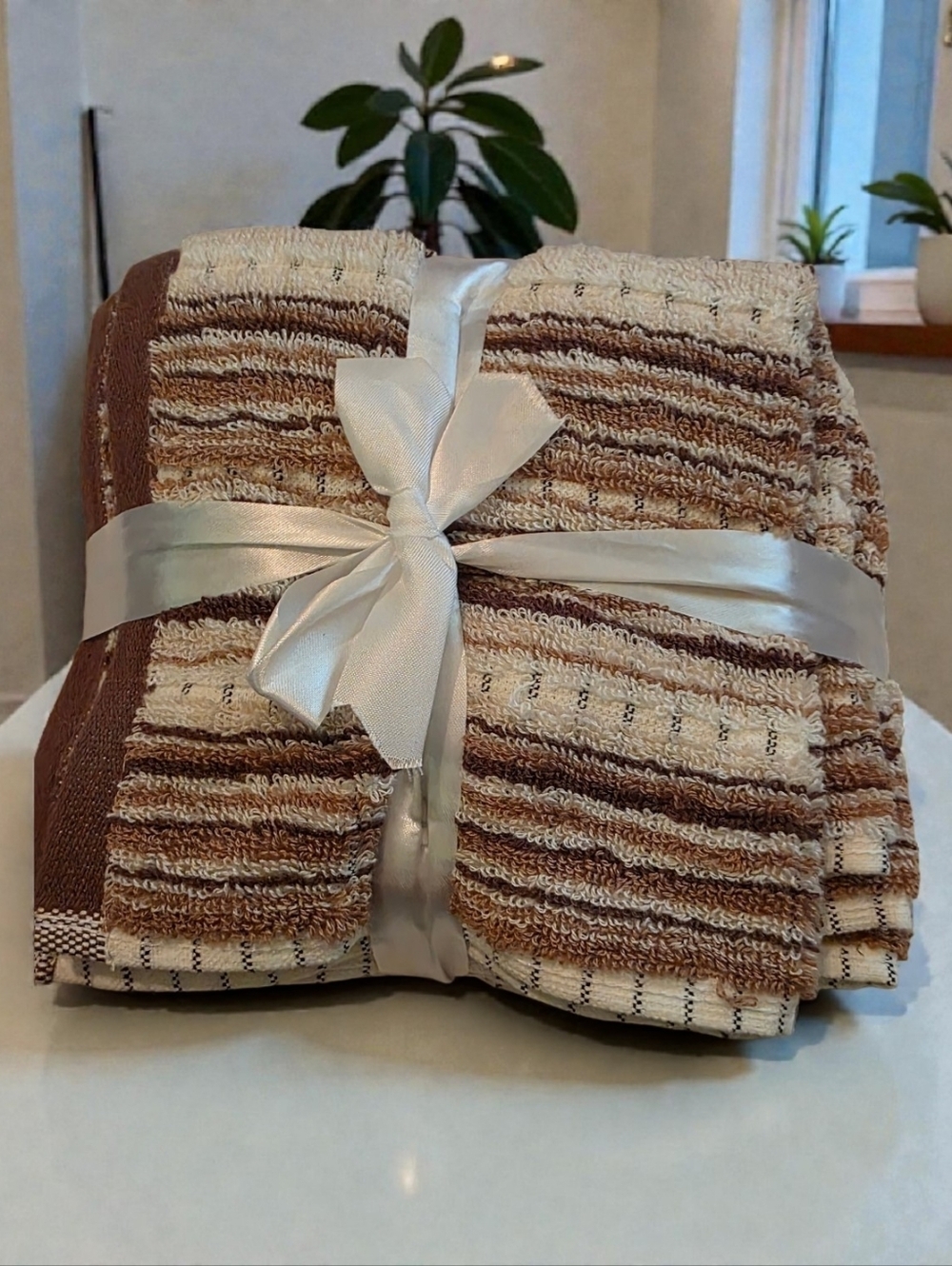 Rachel Zoe Striped Set Of 4 Washcloths NWOT Brown Beige